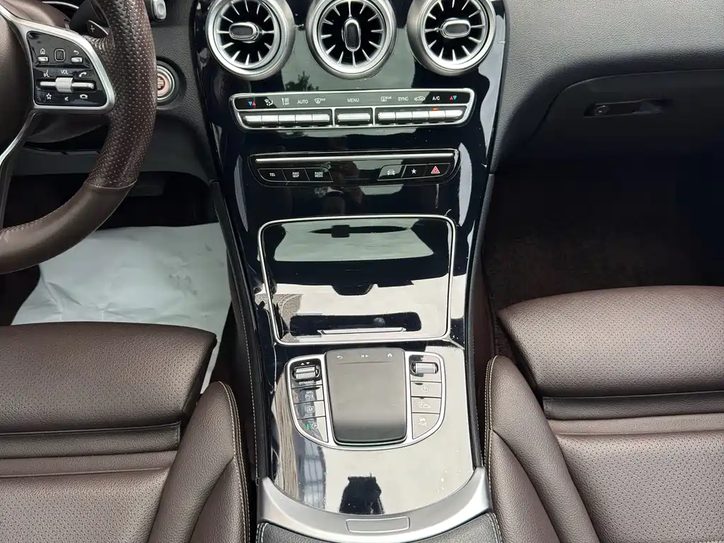 Mercedes-Benz GLC 2022 — фото 15