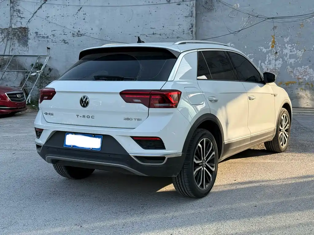 Volkswagen T-Roc 2021 — фото 3