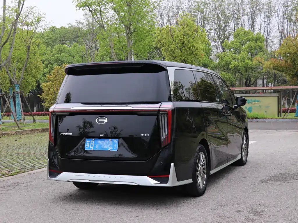 GAC Motor Trumpchi M8 2023 — фото 3