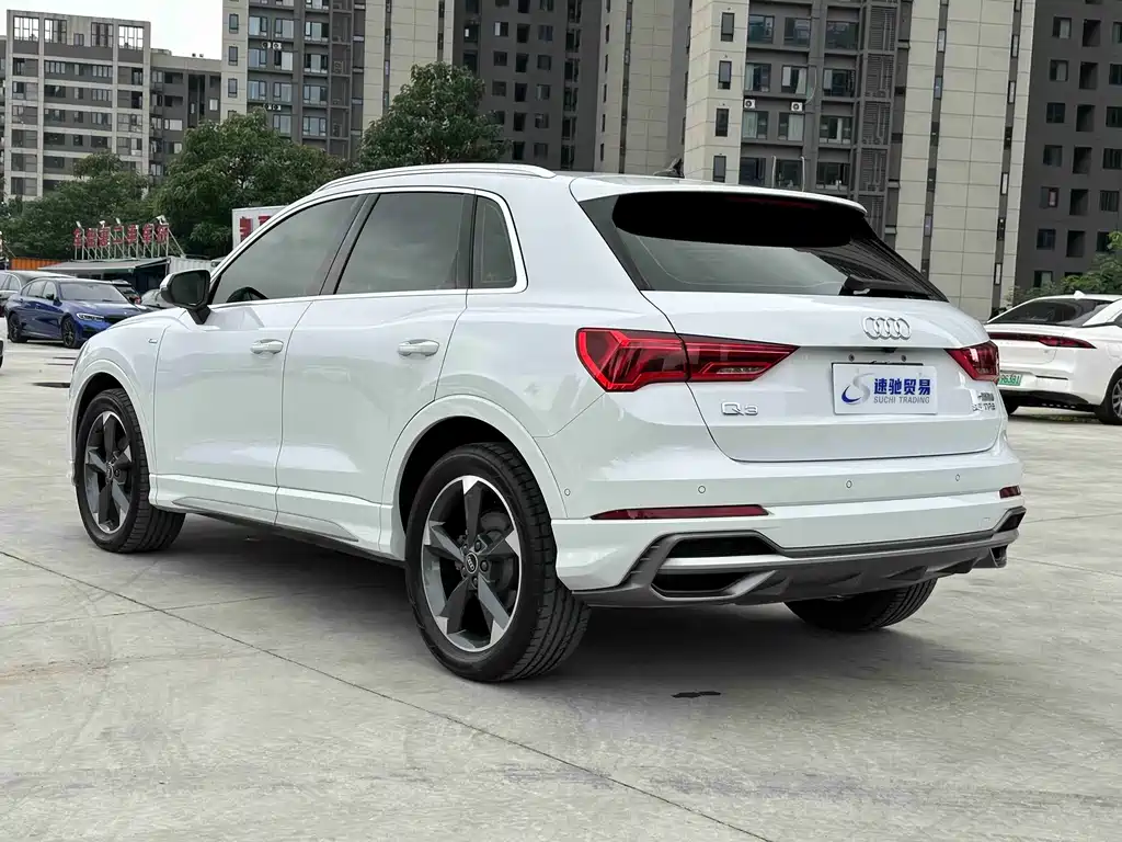 Audi Q3 2022