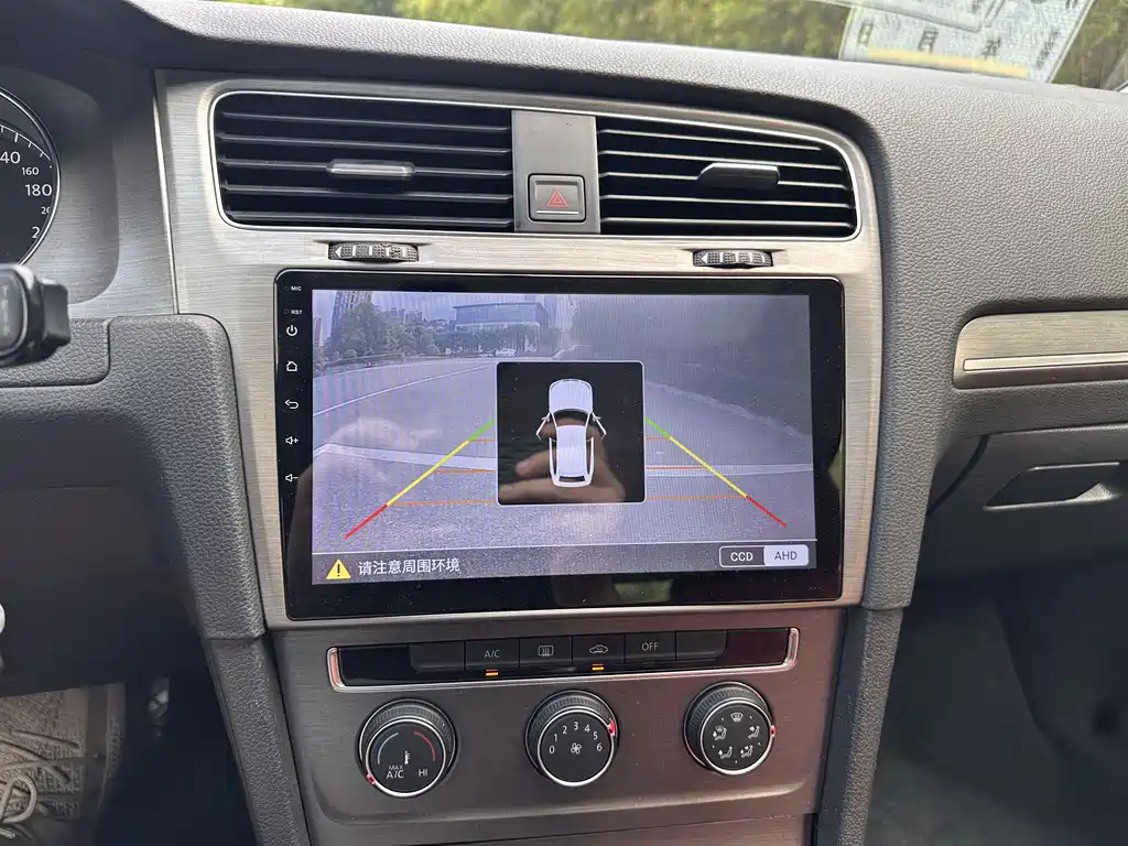 Volkswagen Golf 2015