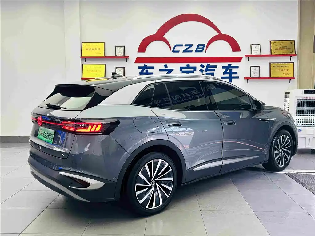Volkswagen ID.4 X 2022
