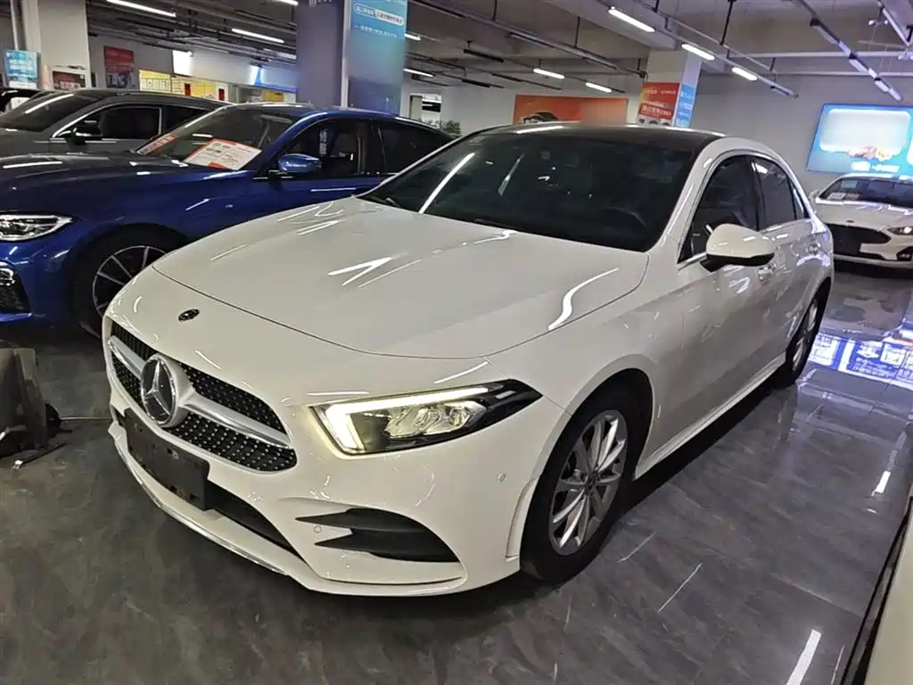Mercedes-Benz A-Class 2020 — фото 1