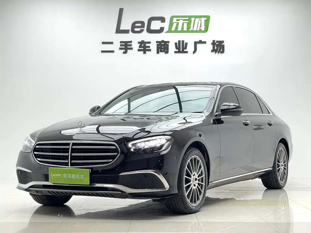 Mercedes-Benz E-Class 2023 — фото 1