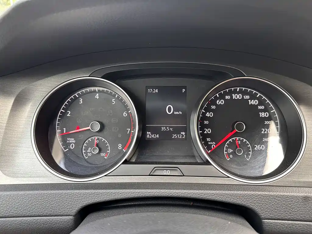 Volkswagen Golf 2016