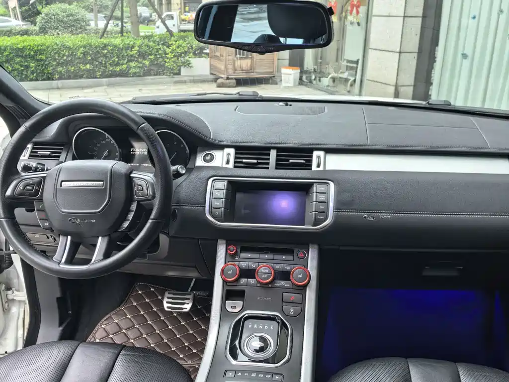 Land Rover Evoque 2012