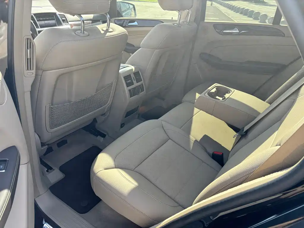 Mercedes-Benz M-Class 2013 — фото 13