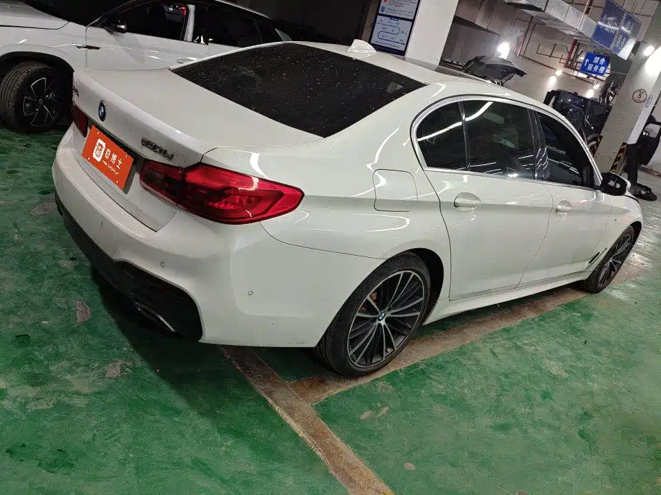 BMW 5 Series 2019