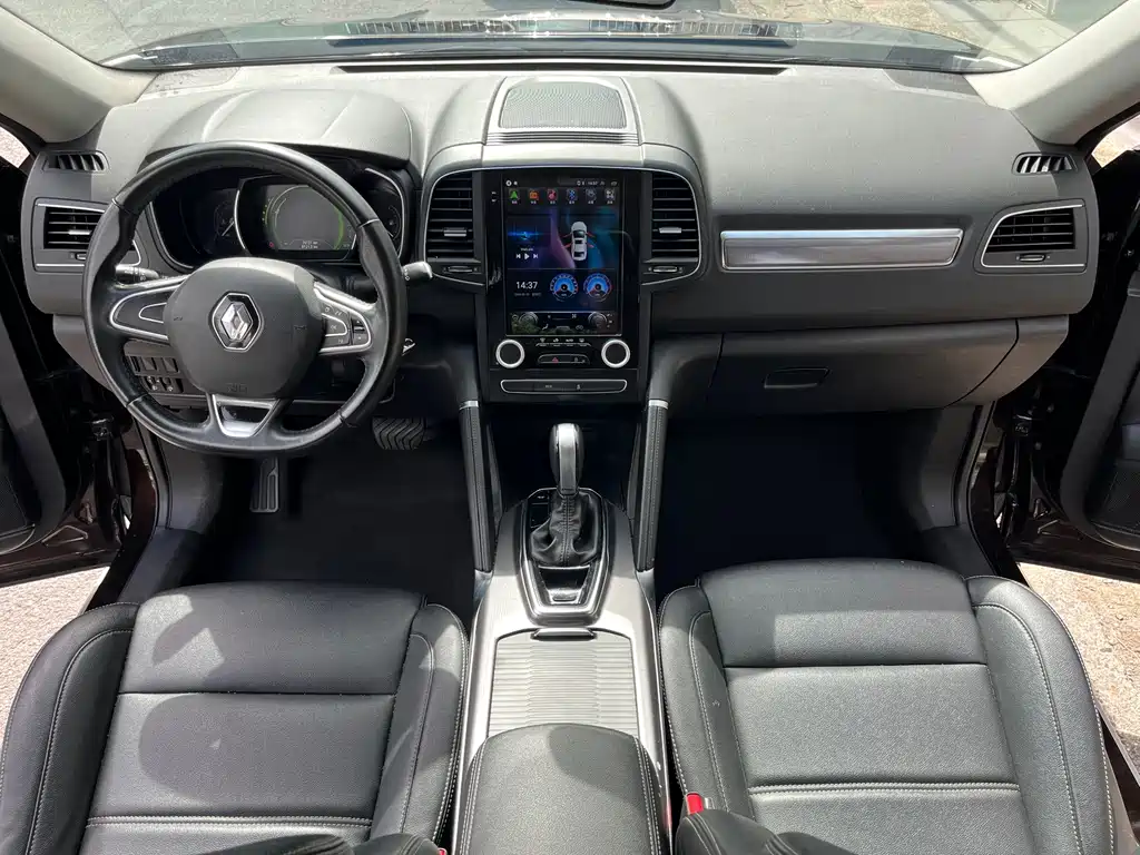 Renault Koleos 2017 — фото 12