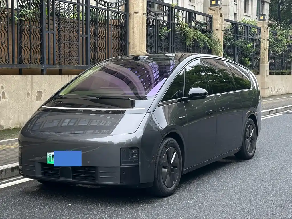 Li Auto Li MEGA 2026