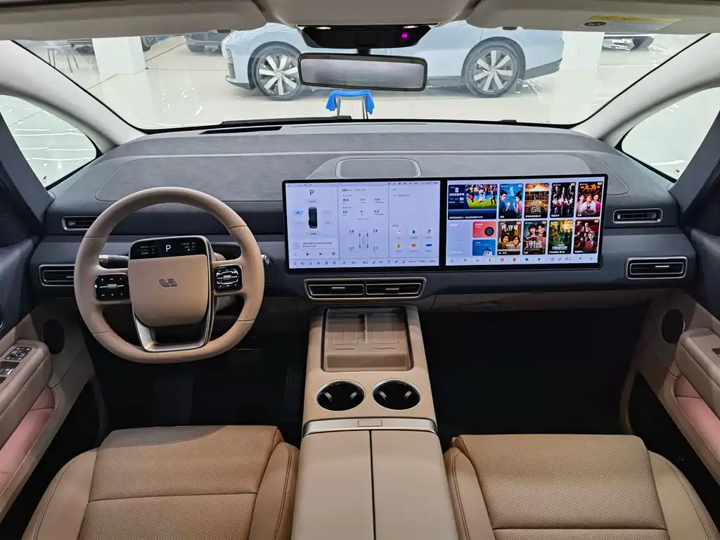 Li Auto Li MEGA 2025