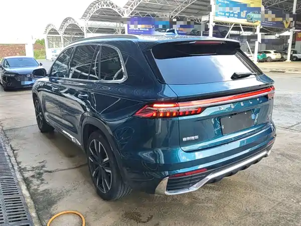 Geely Xingyue L 2021