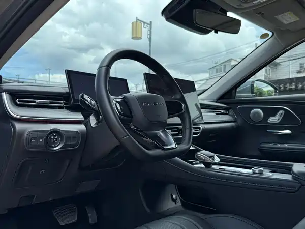 Chery Arrizo 8 PRO 2025