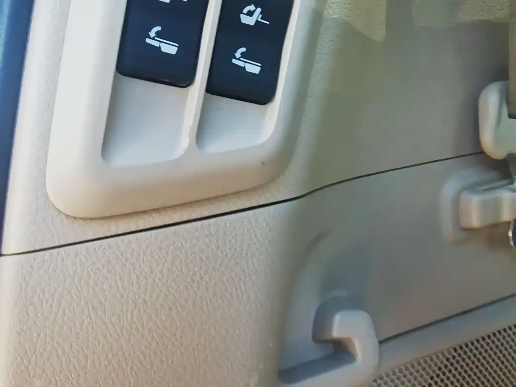 Toyota Prado 2013 — фото 11