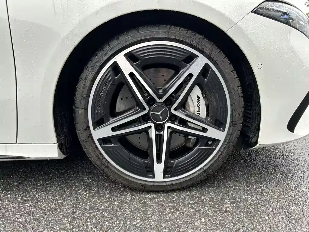 Mercedes-Benz A-Class AMG 2024
