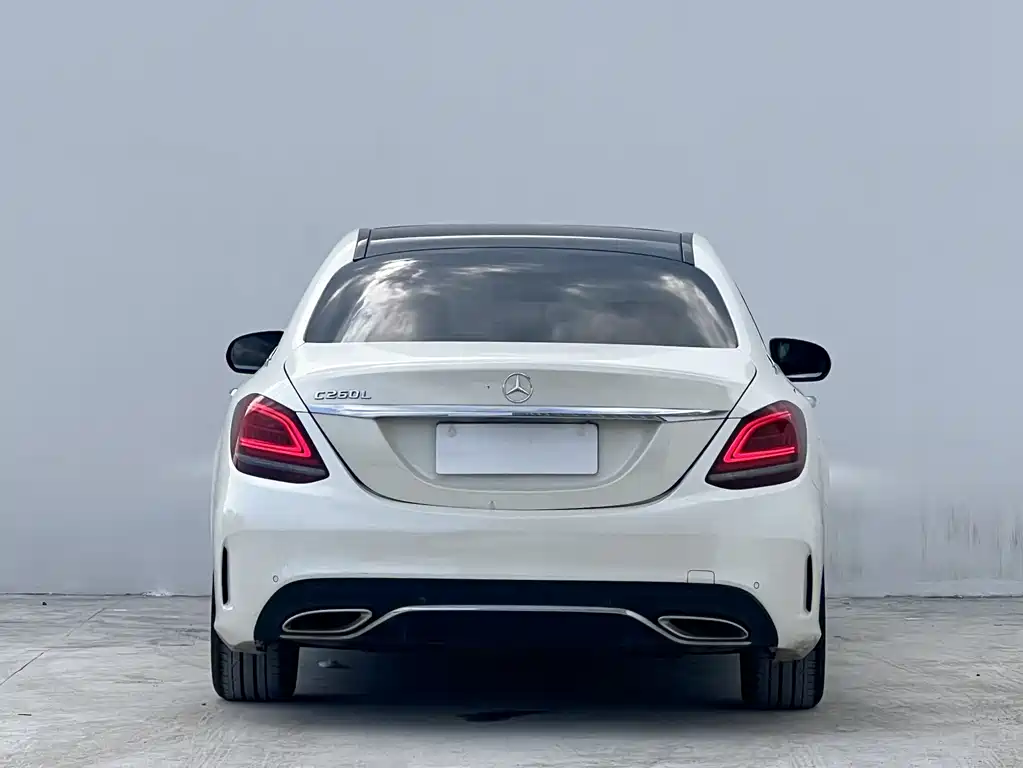 Mercedes-Benz C-Class 2019 — фото 3
