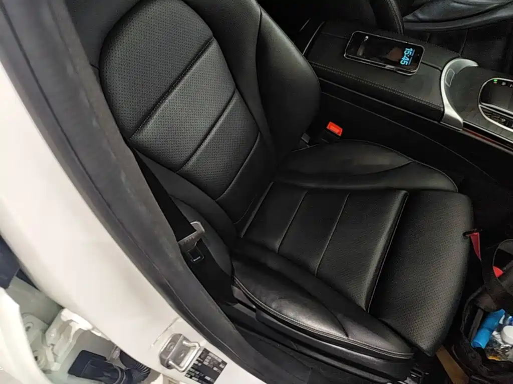 Mercedes-Benz C-Class 2019 — фото 25