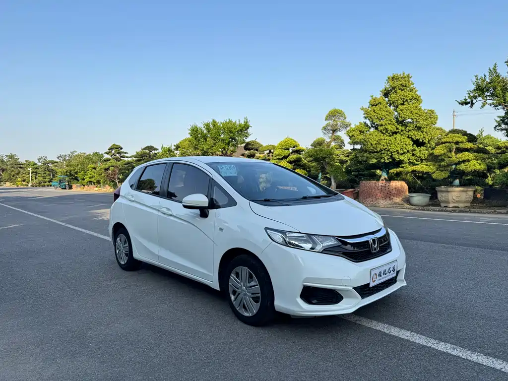Honda Fit 2019 — фото 2