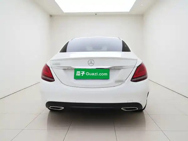 Mercedes-Benz C-Class 2021