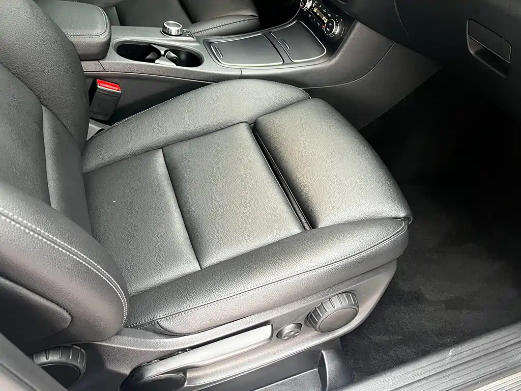 Mercedes-Benz B-Class 2016 — фото 23