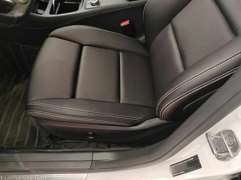 Mercedes-Benz GLA 2019 — фото 15