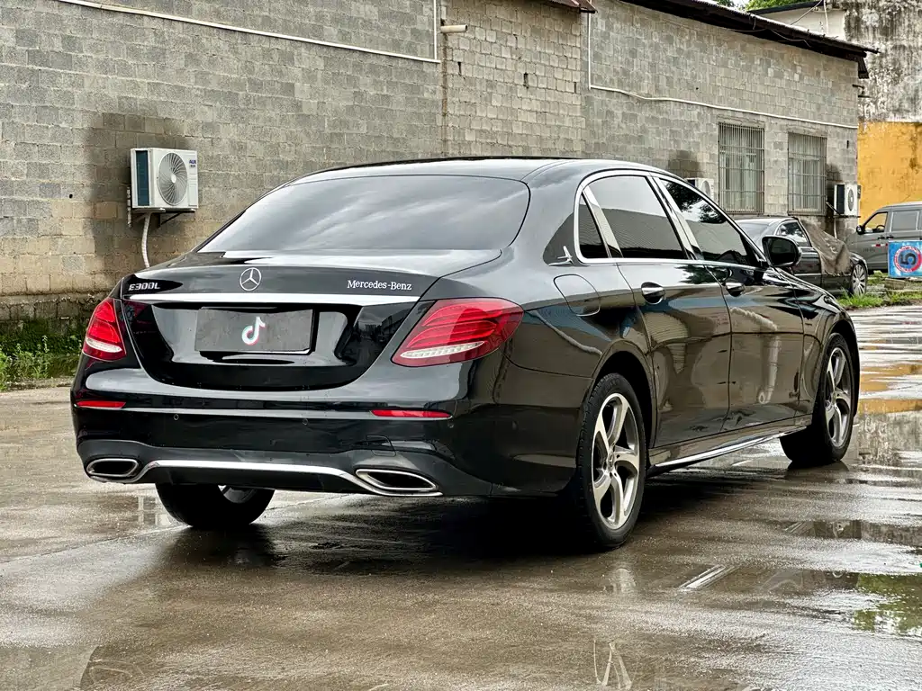 Mercedes-Benz E-Class 2019