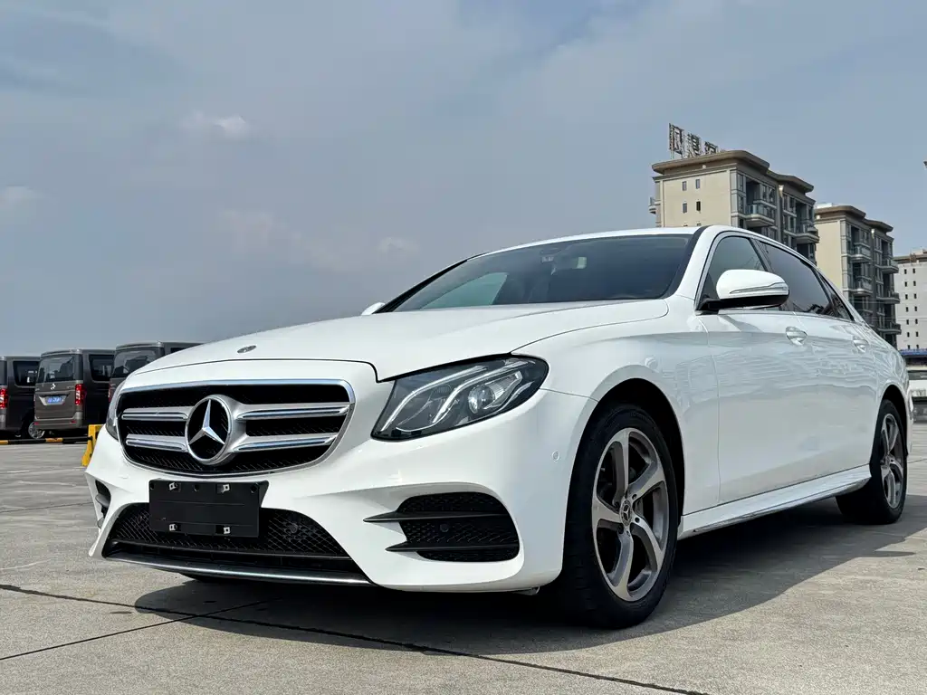 Mercedes-Benz E-Class 2019 — фото 1