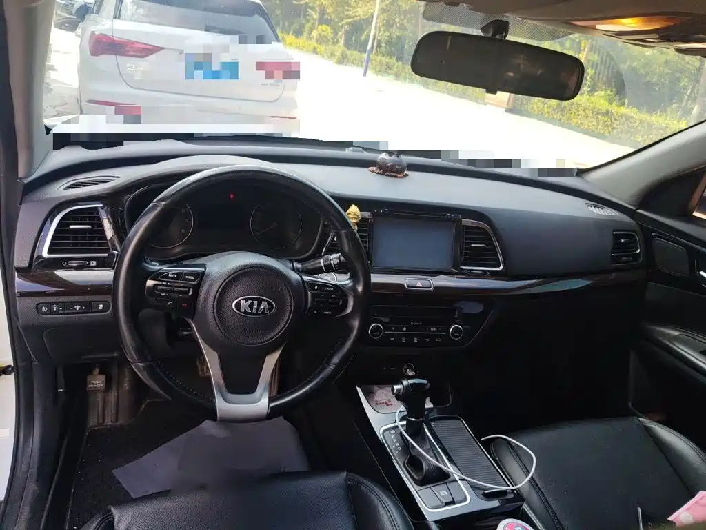 Kia K4 2015 — фото 10
