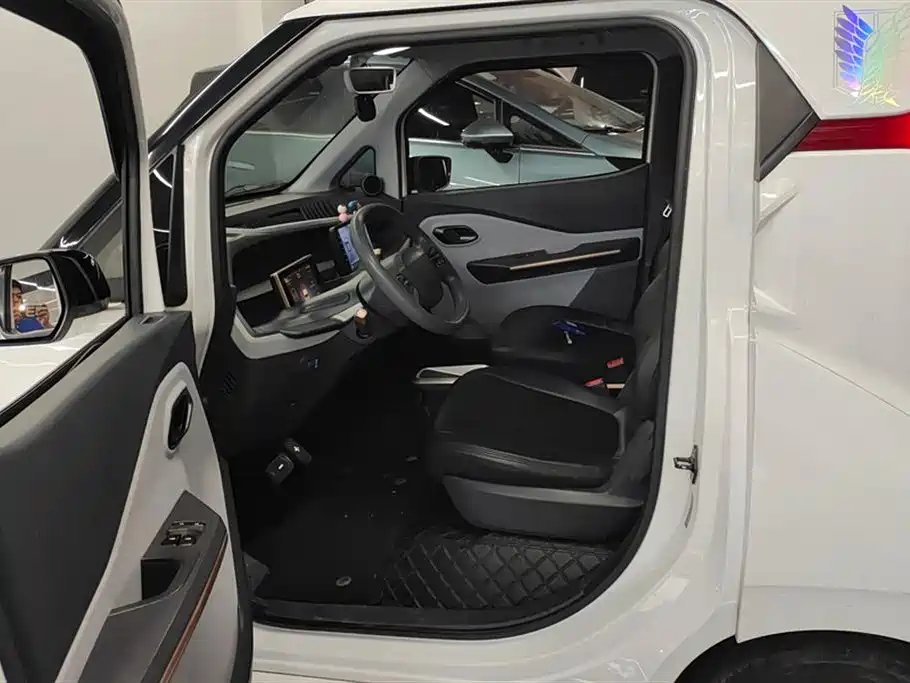 Wuling Nano EV 2022 — фото 9