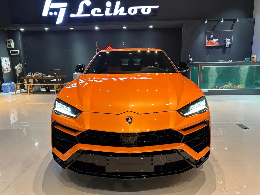 Lamborghini Urus 2023