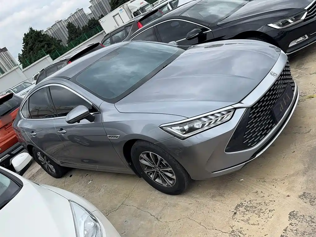 BYD Qin PLUS 2023 — фото 8