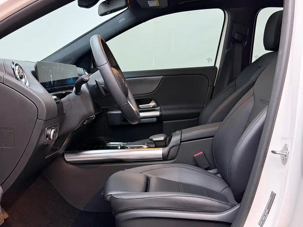 Mercedes-Benz GLA 2022 — фото 8