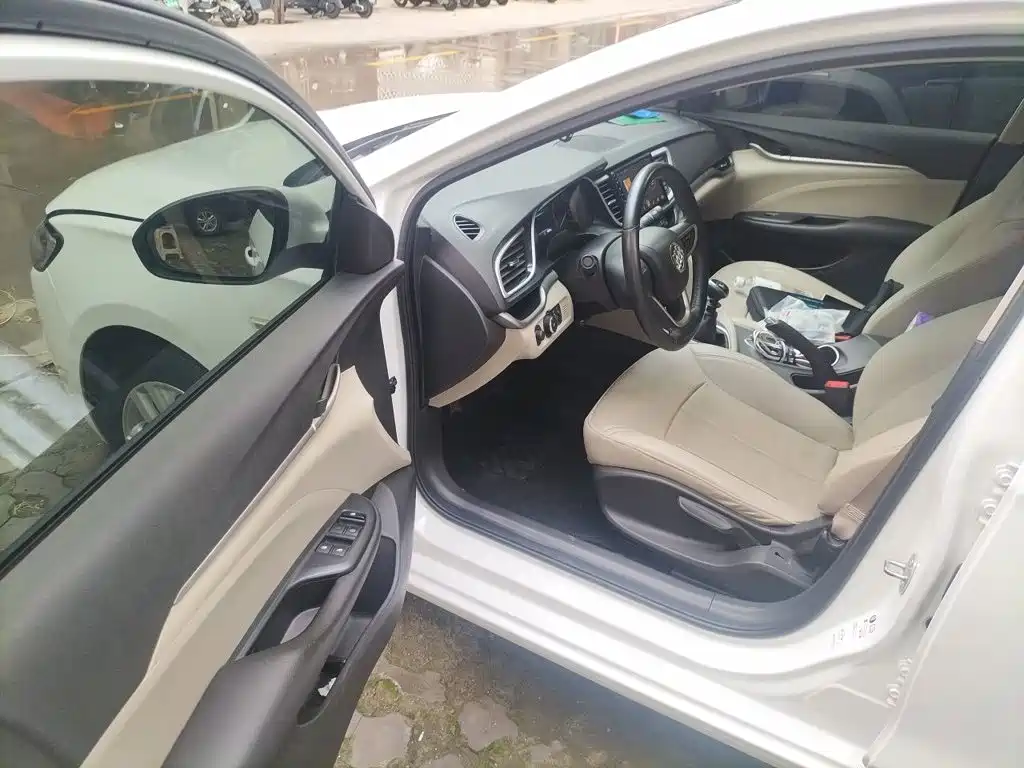 Buick Excelle GT 2020 — фото 17