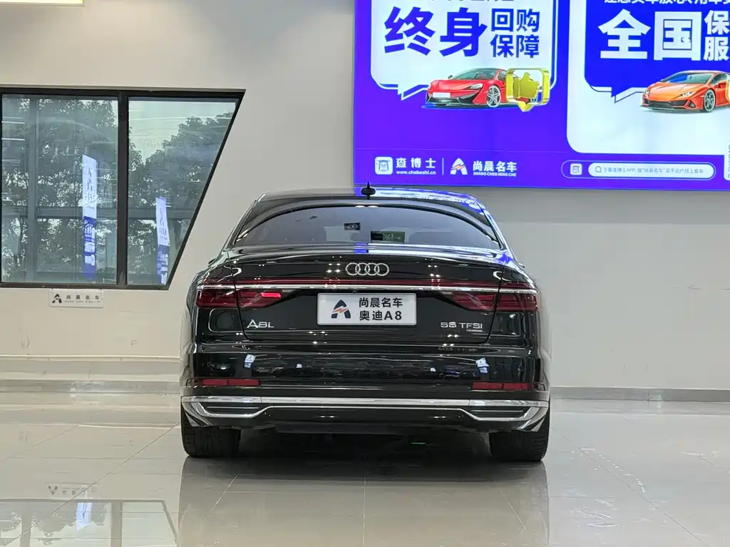 Audi A8 2018 — фото 15