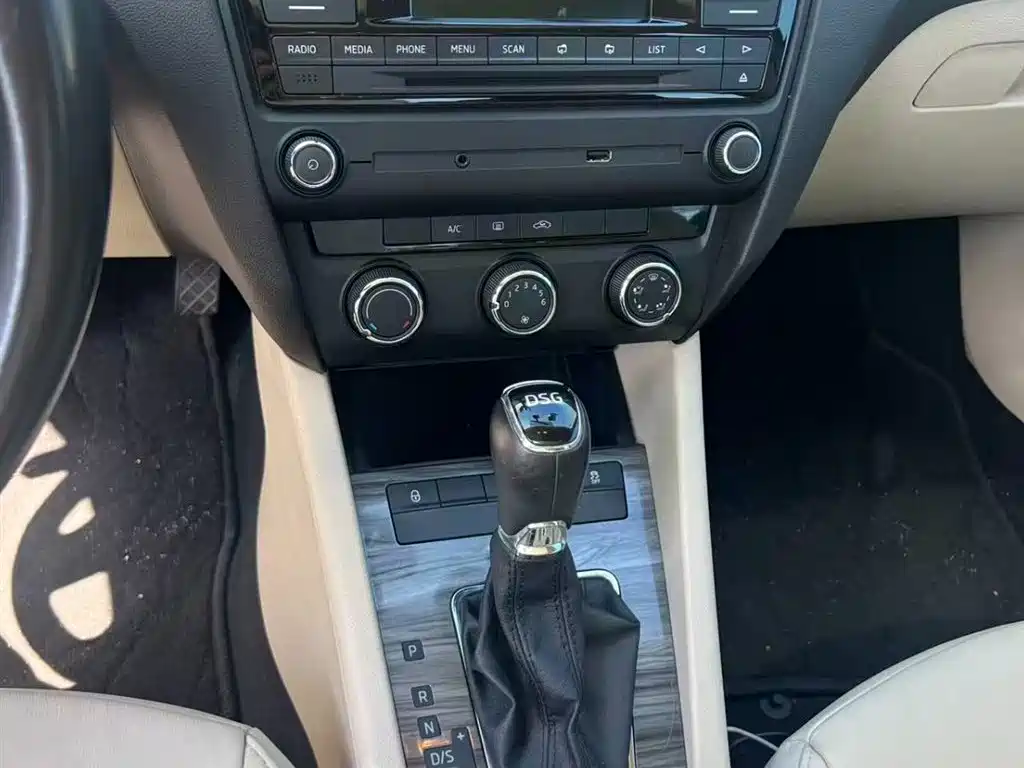 Skoda Octavia 2014