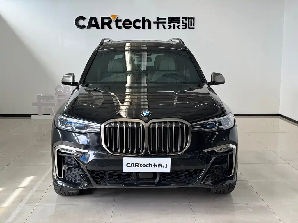 BMW X7 2021 — фото 9