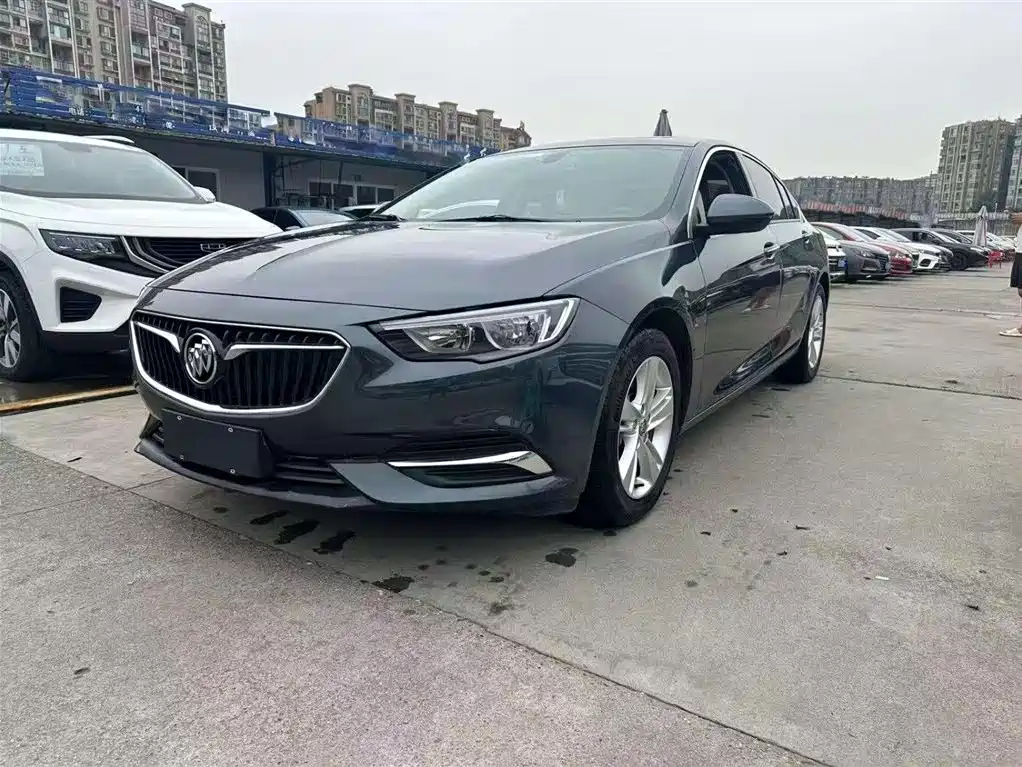 Buick Regal 2020 — фото 1