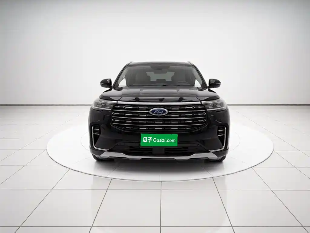 Ford Explorer 2023 — фото 2