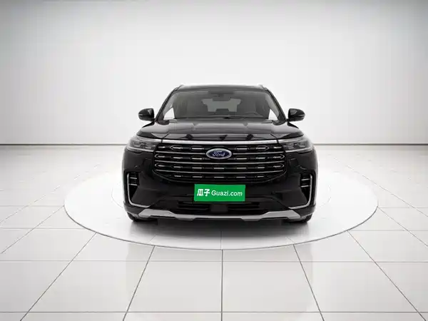 Ford Explorer 2023