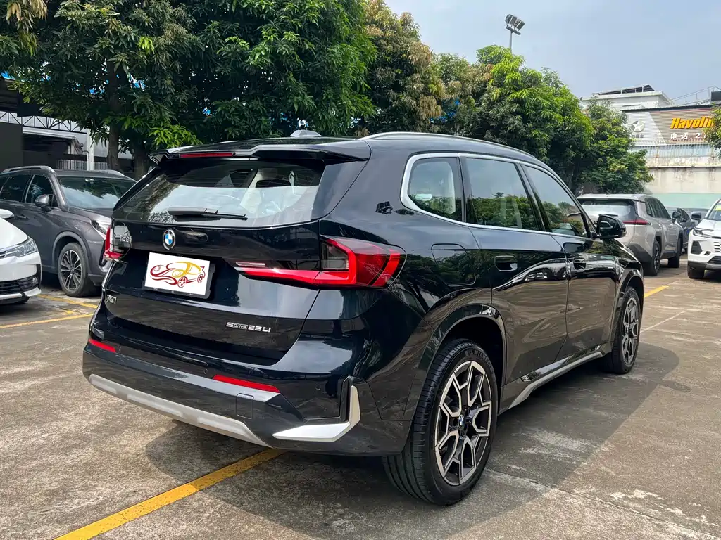 BMW X1 2025