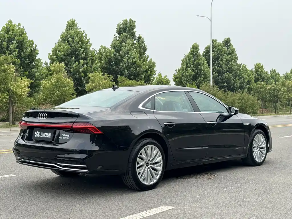 Audi A7L 2024 — фото 5