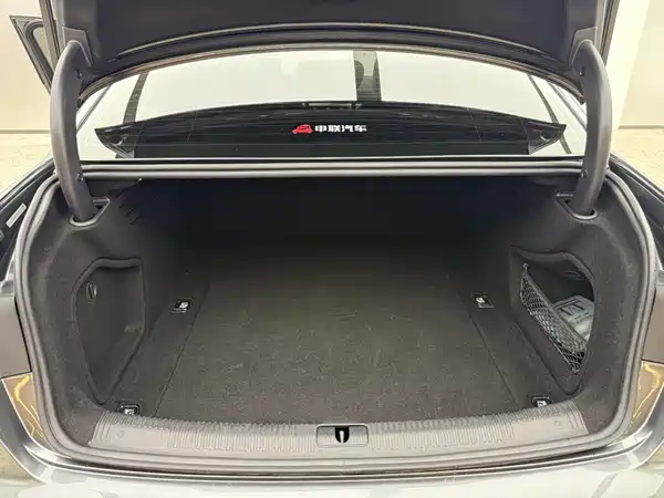Audi A4L 2022
