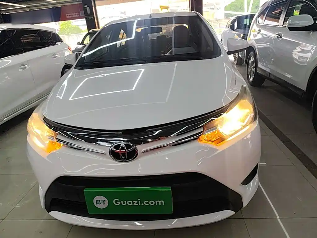 Toyota Vios 2015