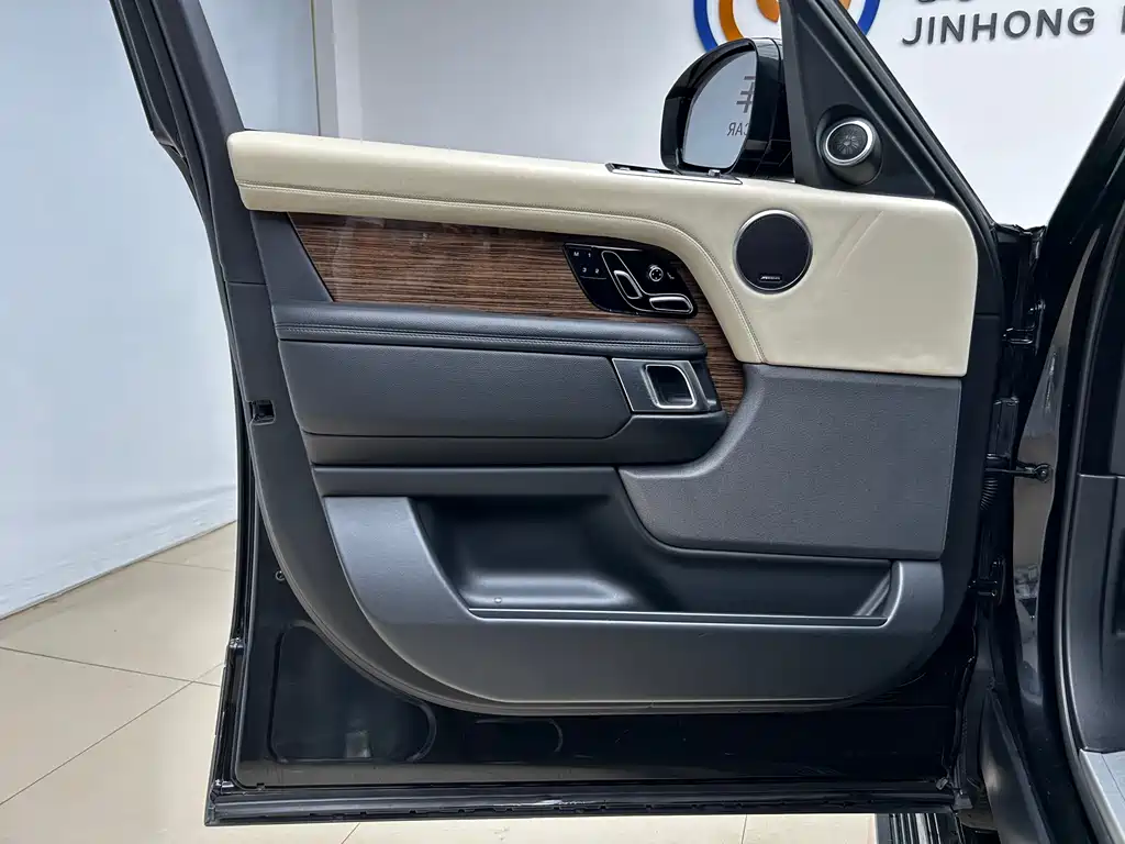 Land Rover Range Rover 2019
