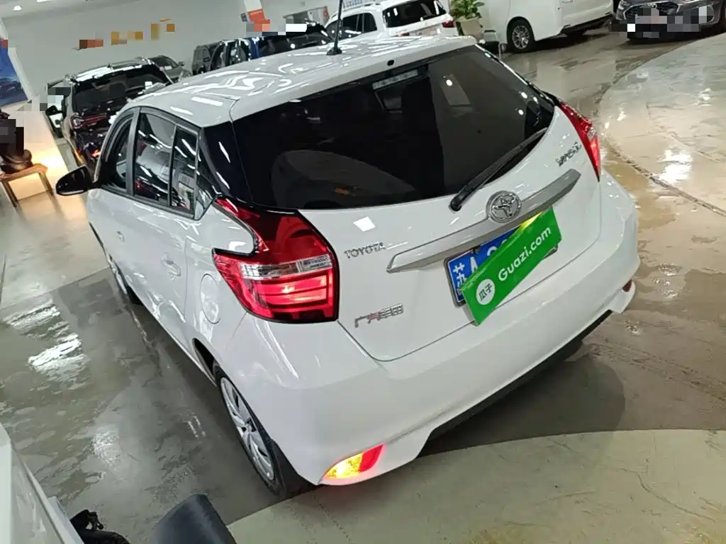 Toyota Yaris L 2019