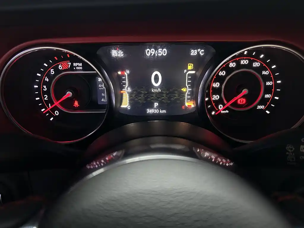 Jeep Wrangler 2020 — фото 10