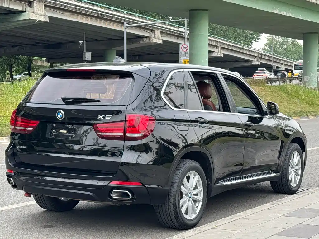 BMW X5 2018 — фото 18