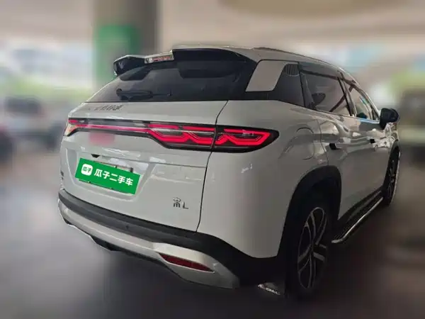 BYD Song L DM-i 2024