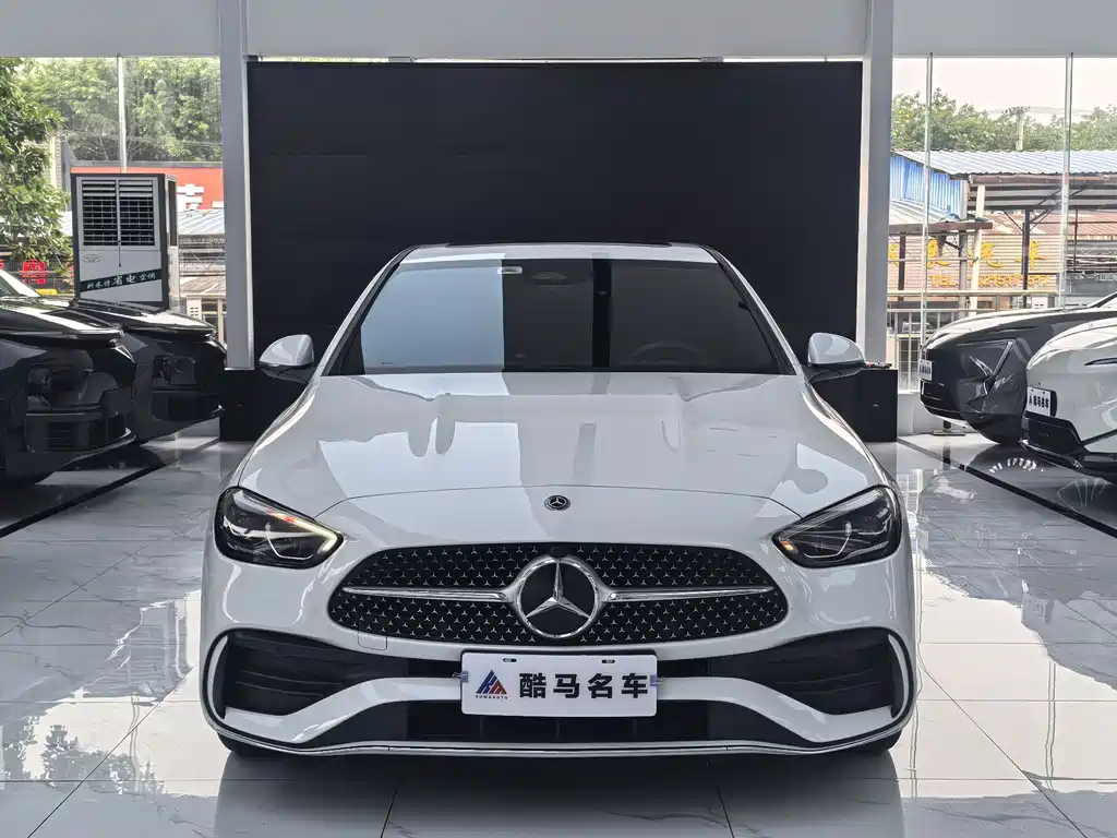 Mercedes-Benz C-Class 2021