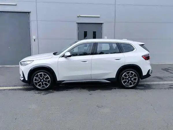 BMW X1 2025